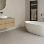 Pavimenti in microcemento per il bagno: vantaggi pratici e dettagli da valutare prima di decidere